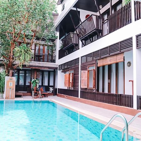 Baan Huenphen Boutique Hotel Chiang Mai Zewnętrze zdjęcie