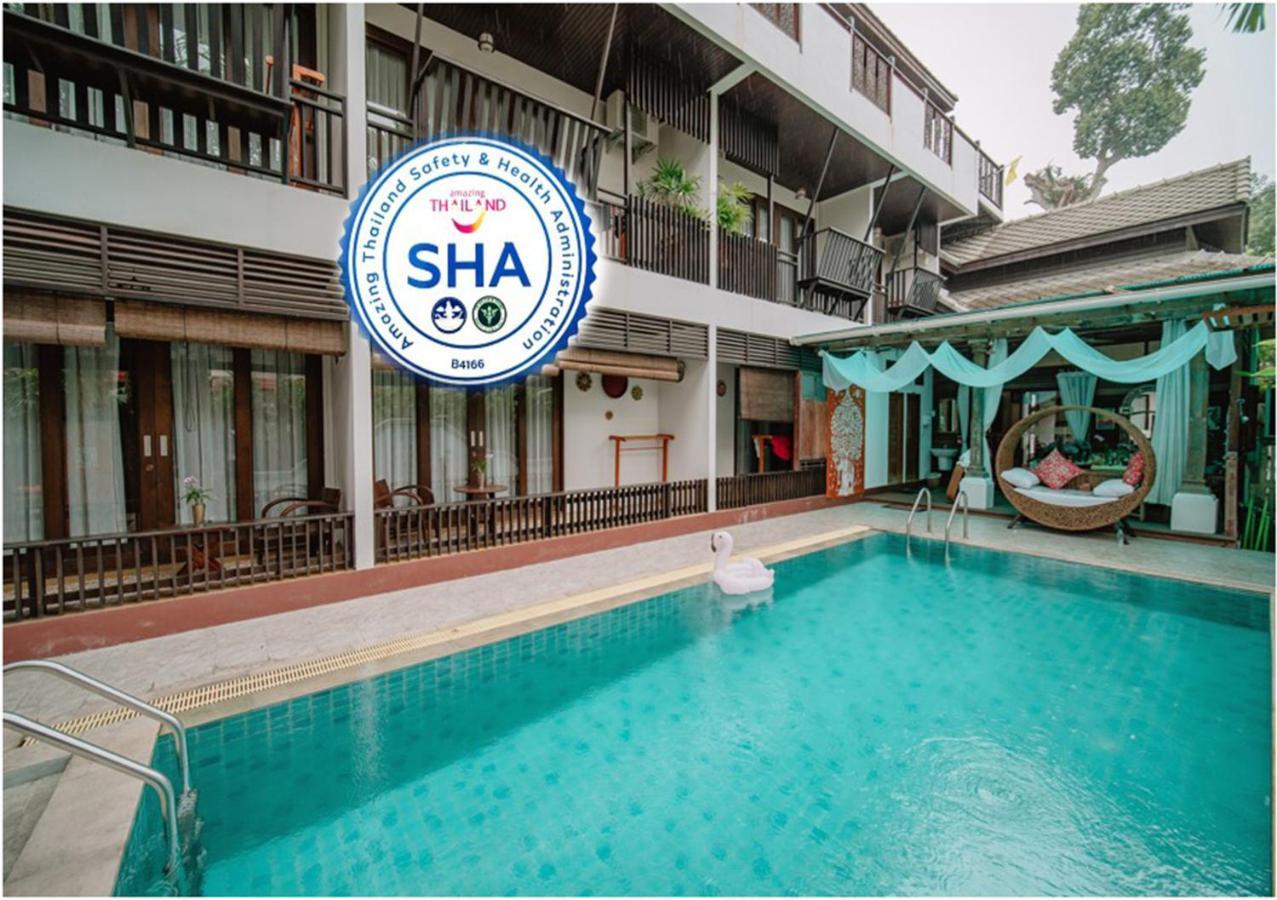 Hotel Baan Huenphen Chiang Mai Zewnętrze zdjęcie