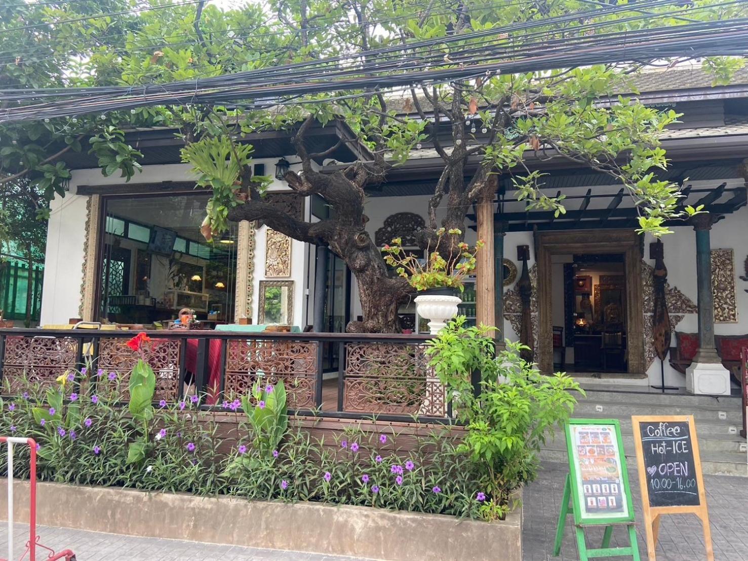 Baan Huenphen Boutique Hotel Chiang Mai Zewnętrze zdjęcie