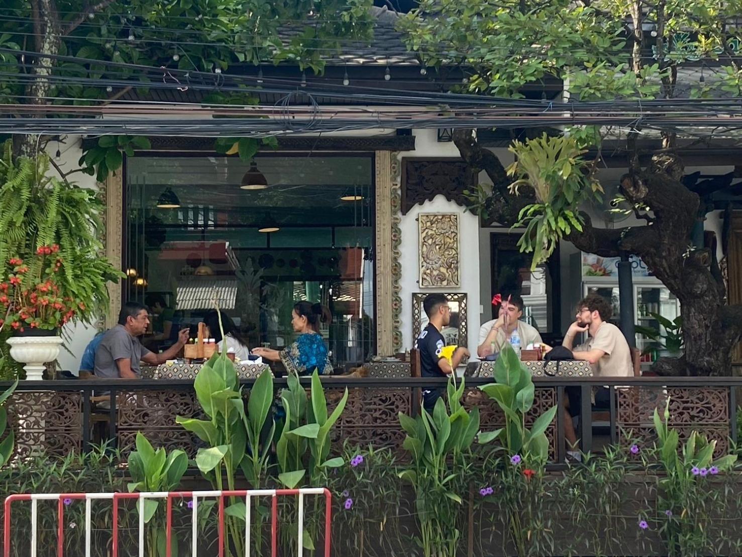 Baan Huenphen Boutique Hotel Chiang Mai Zewnętrze zdjęcie